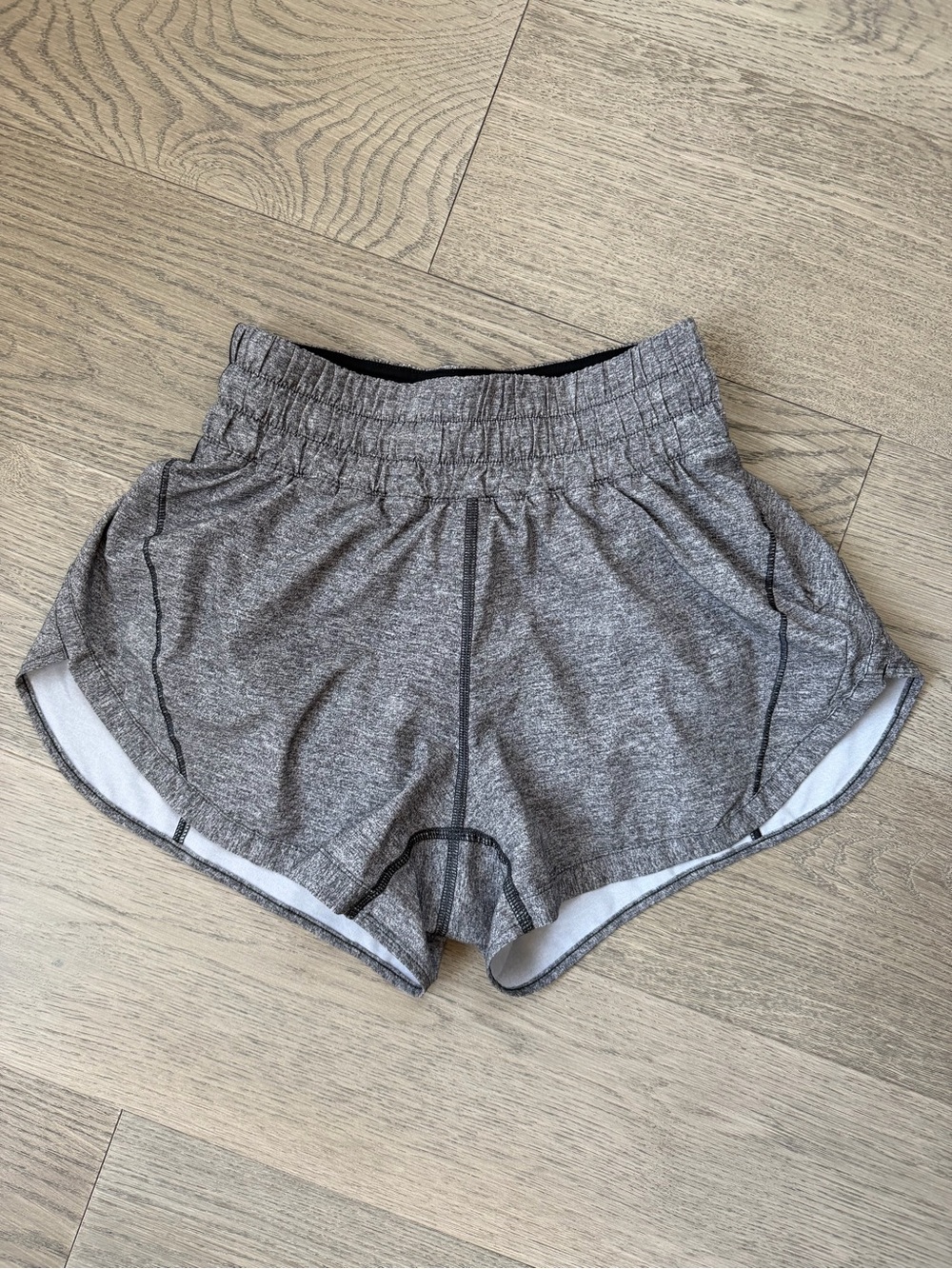 Lululemon Track That Short 3” high rise
